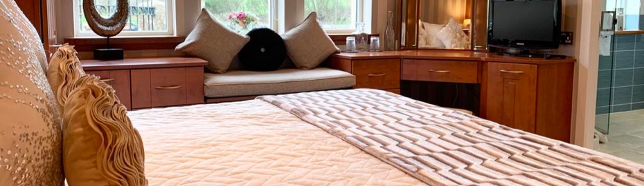 Luxury Bed & Breakfast Rooms